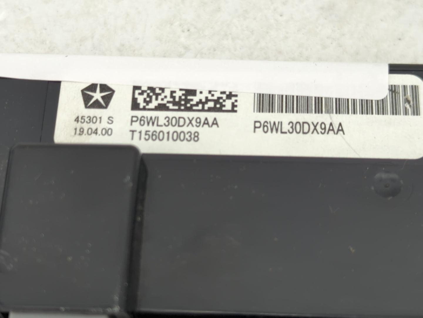 2018-2020 Chrysler Pacifica Climate Control Module Temperature AC/Heater Replacement P/N:P6WL30DX9AA T156010038 Fits OEM Use