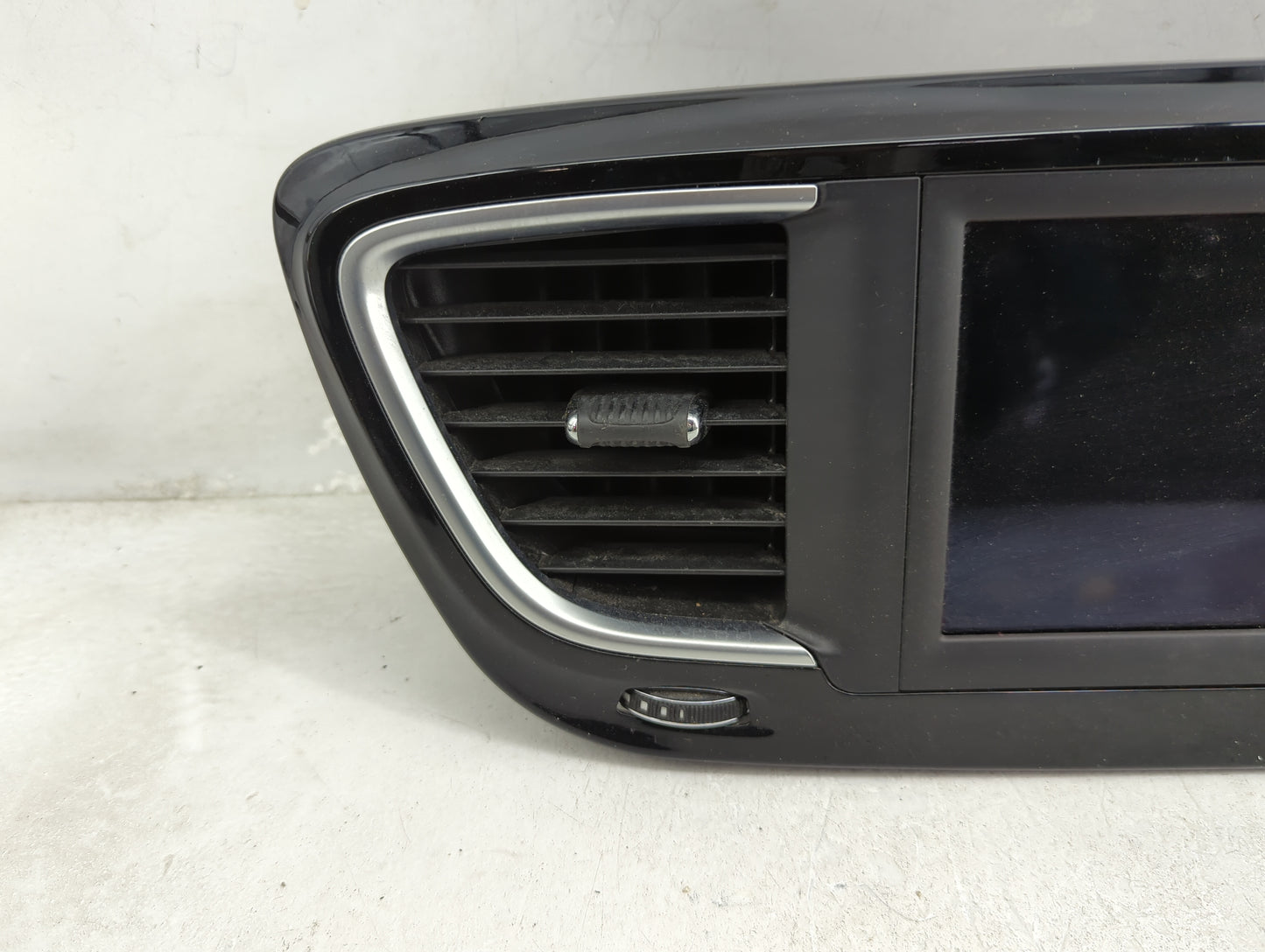 2020 Chrysler Pacifica Information Display Screen - Oemusedautoparts1.com
