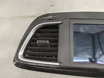 2020 Chrysler Pacifica Radio AM FM Cd Player Receiver Replacement P/N:68428471AC VP2_7 RU NA SXM, RCPDEVP17-0Z77-A1 Fits OEM Used Auto Parts