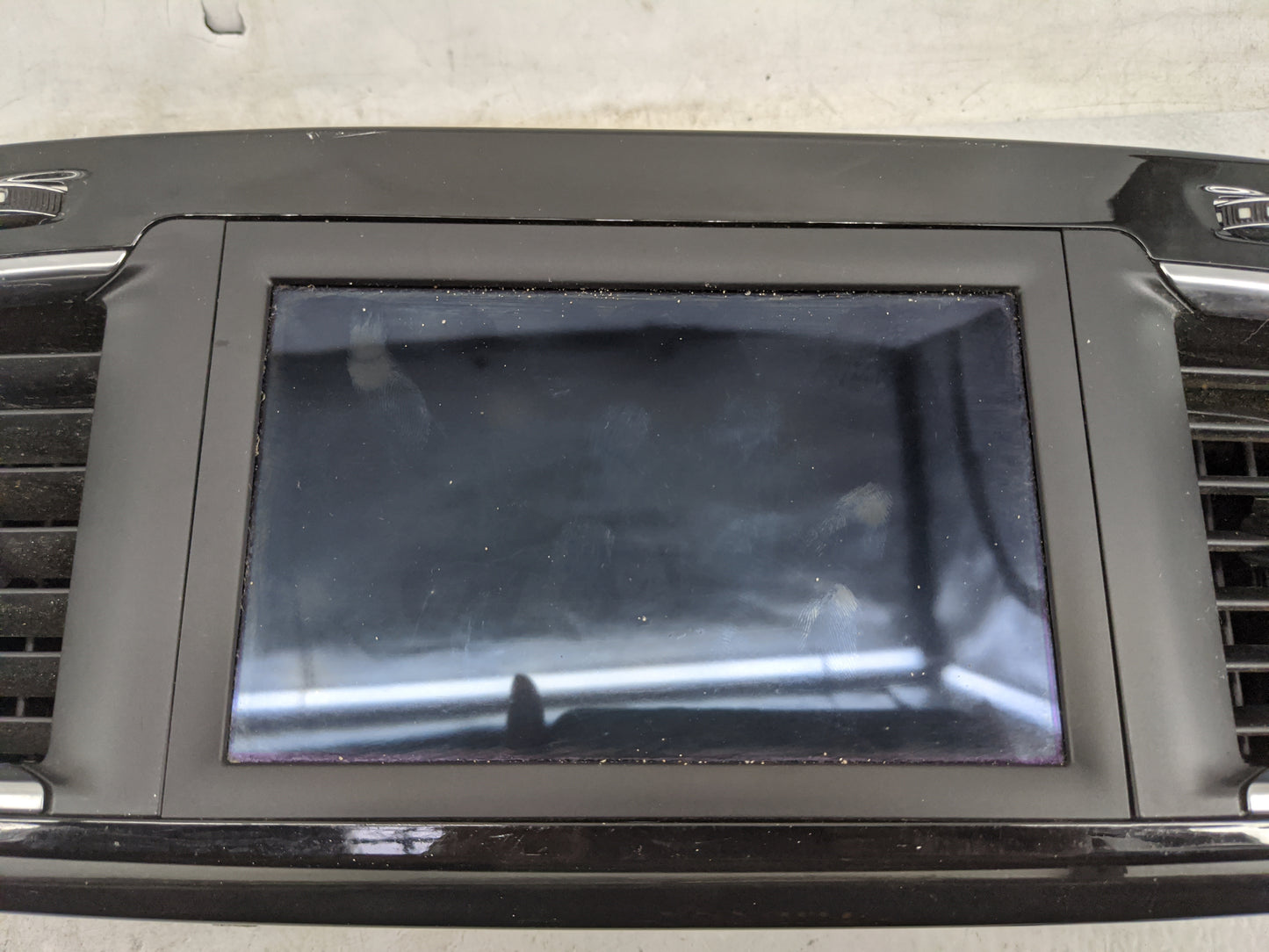 2020 Chrysler Pacifica Radio AM FM Cd Player Receiver Replacement P/N:68428471AC VP2_7 RU NA SXM, RCPDEVP17-0Z77-A1 Fits OEM