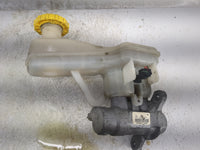 2017-2022 Chrysler Pacifica Brake Master Cylinder 1497118 - Oemusedautoparts1.com