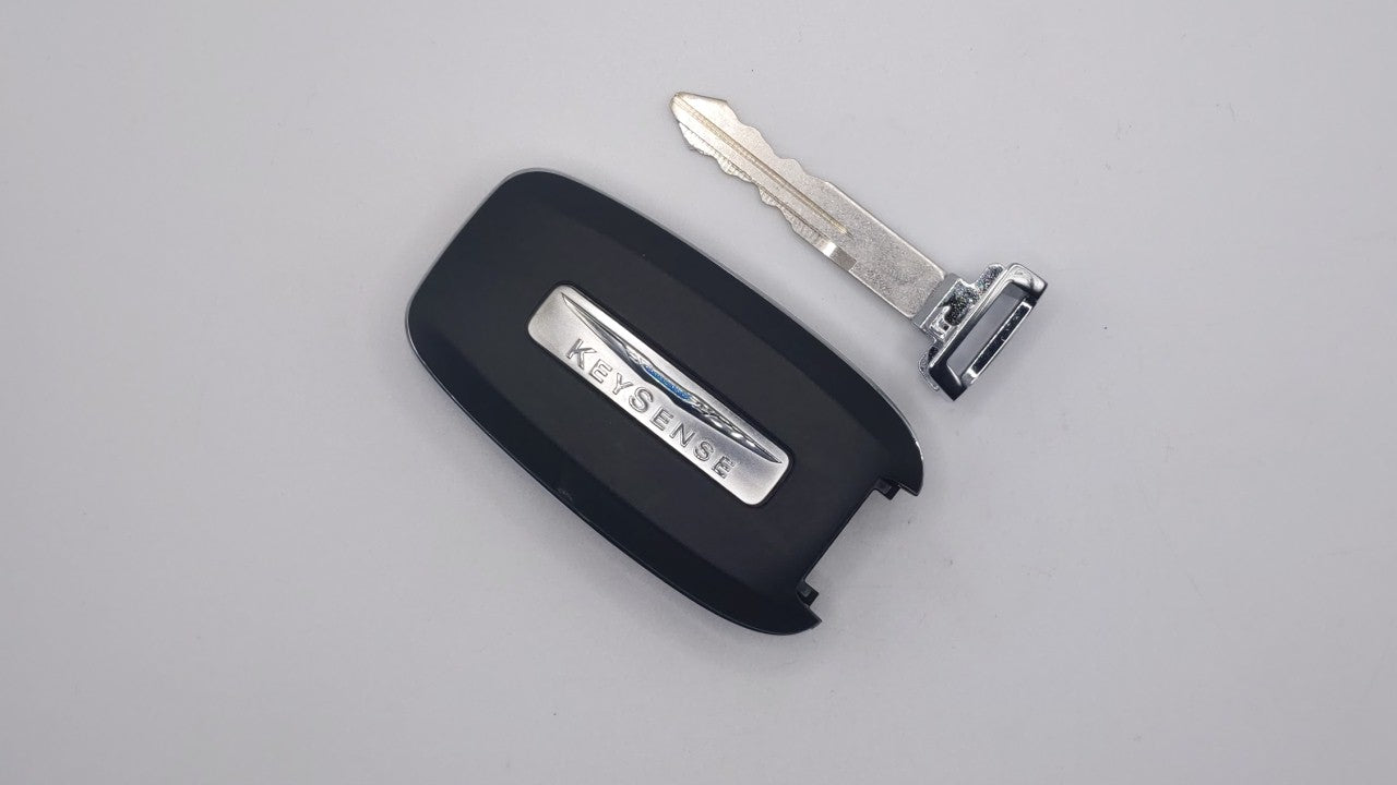 Chrysler Pacifica Keyless Entry Remote Fob M3n-97395900  A2c98395900 68238689ac - Oemusedautoparts1.com