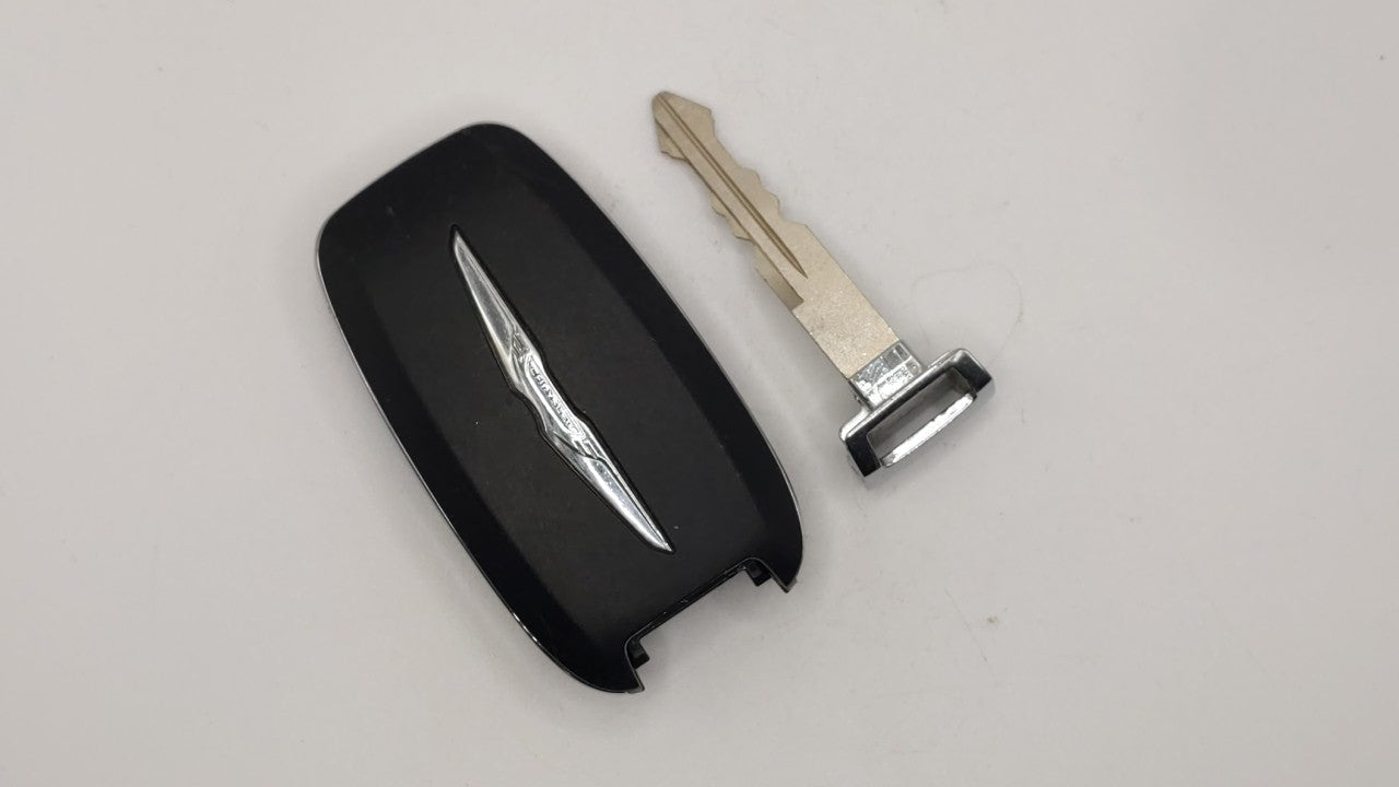 Chrysler Pacifica Keyless Entry Remote Fob M3N-97395900 68241531AC 5 buttons - Oemusedautoparts1.com
