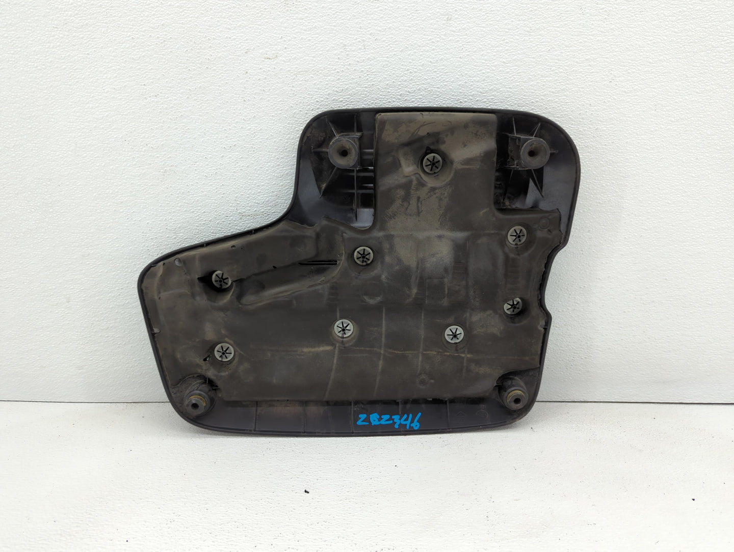 2020 Chrysler Pacifica Engine Cover - Oemusedautoparts1.com