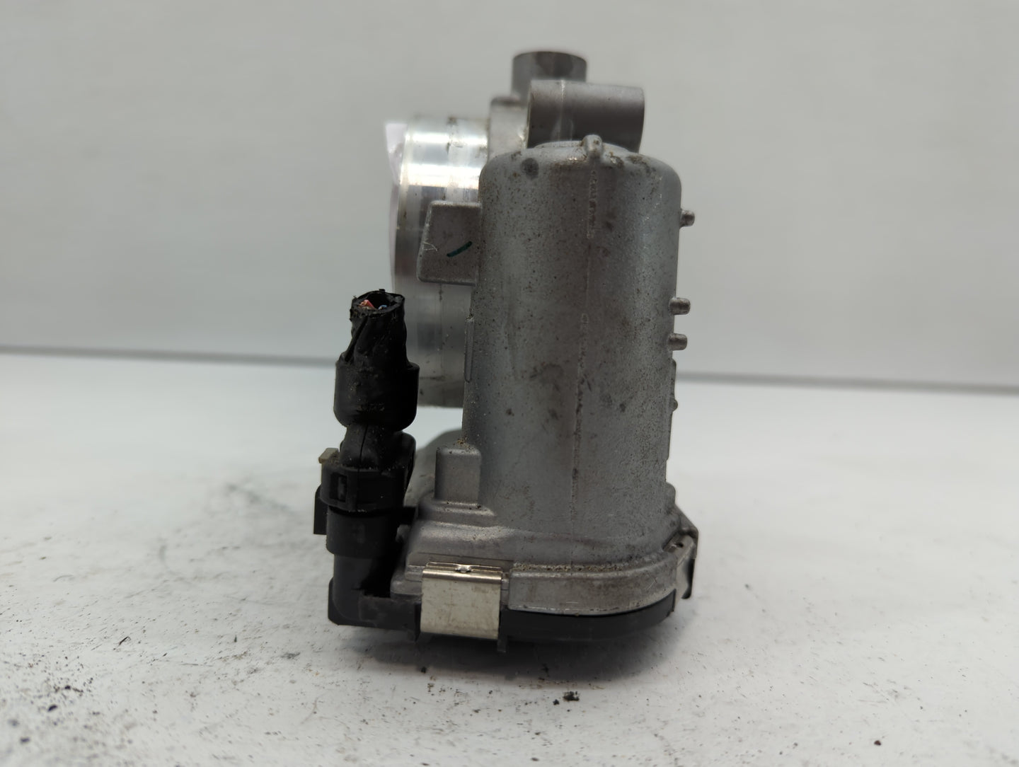 2017-2022 Chrysler Pacifica Throttle Body P/N:05184349AE Fits Fits 2011 2012 2013 2014 2015 2016 2017 2018 2019 2020 2021 20