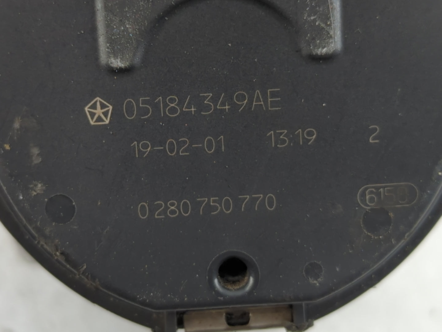 2017-2022 Chrysler Pacifica Throttle Body P/N:05184349AE Fits Fits 2011 2012 2013 2014 2015 2016 2017 2018 2019 2020 2021 20