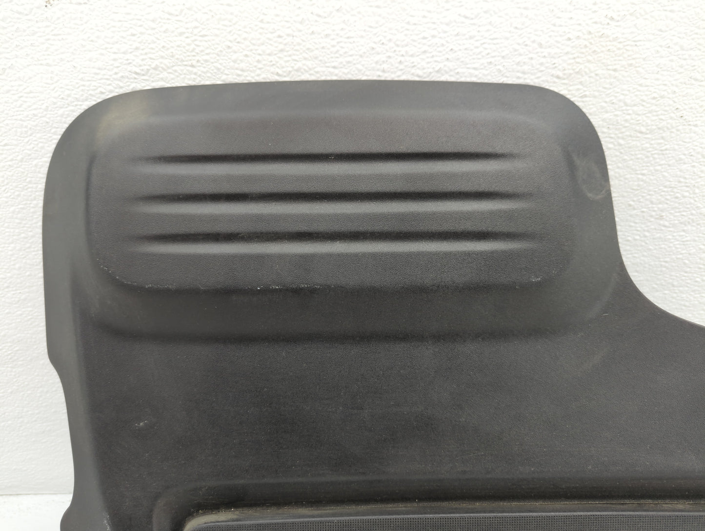2020 Chrysler Pacifica Engine Cover - Oemusedautoparts1.com