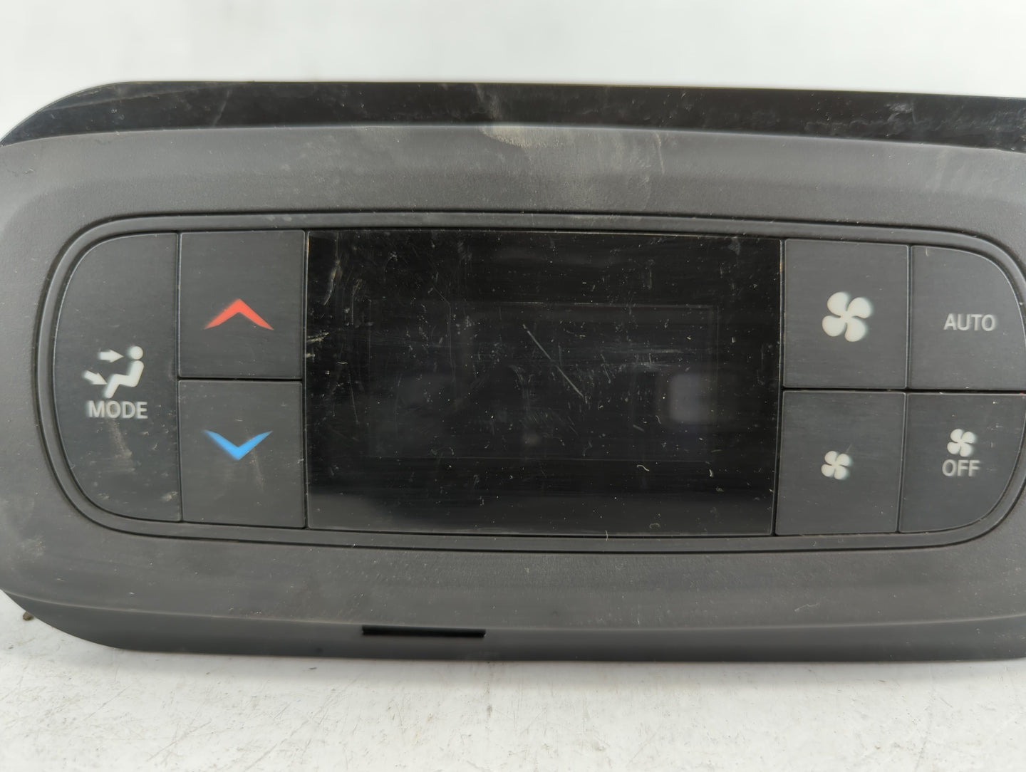 2018-2020 Chrysler Pacifica Climate Control Module Temperature AC/Heater Replacement P/N:T251010352 P6WL30DX9AA Fits OEM Use