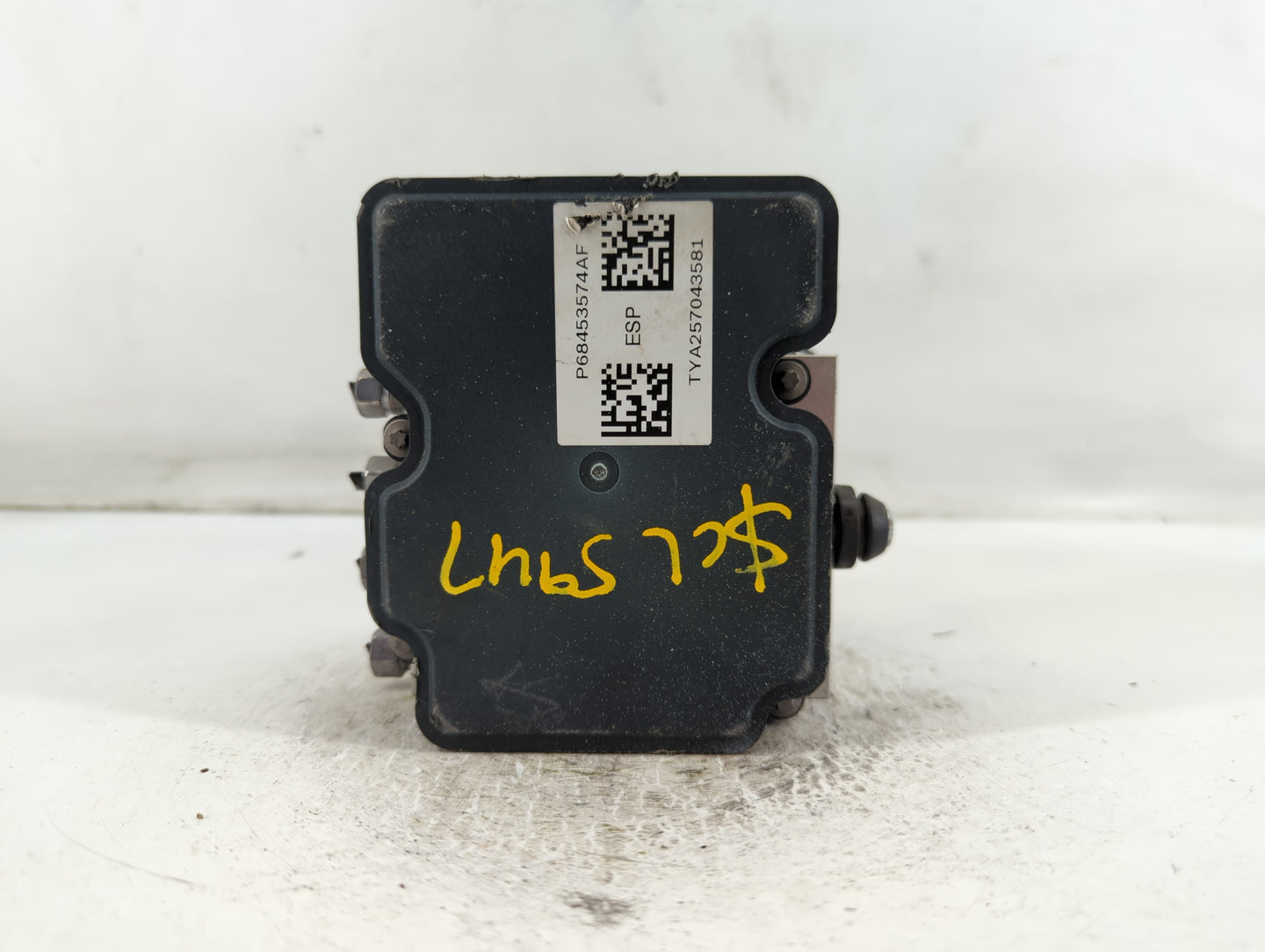2019-2020 Chrysler Pacifica ABS Pump Control Module Replacement P/N:68438479AF Fits Fits 2019 2020 OEM Used Auto Parts - Oem