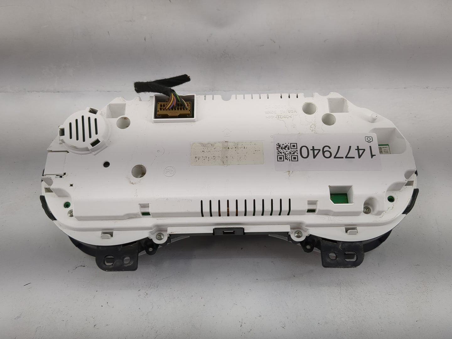 2020 Chrysler Voyage Instrument Cluster Speedometer Gauges P/N:CR-0045 Miles: Fits OEM Used Auto Parts - Oemusedautoparts1.c