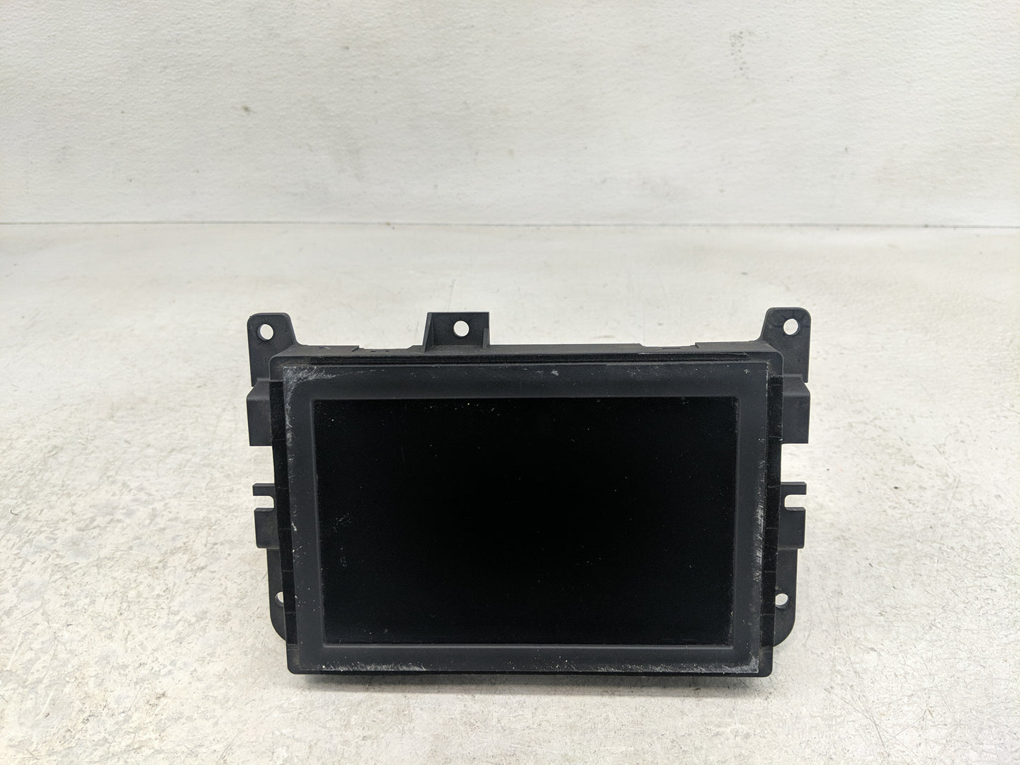 2020 Chrysler Voyager Information Display Screen - Oemusedautoparts1.com