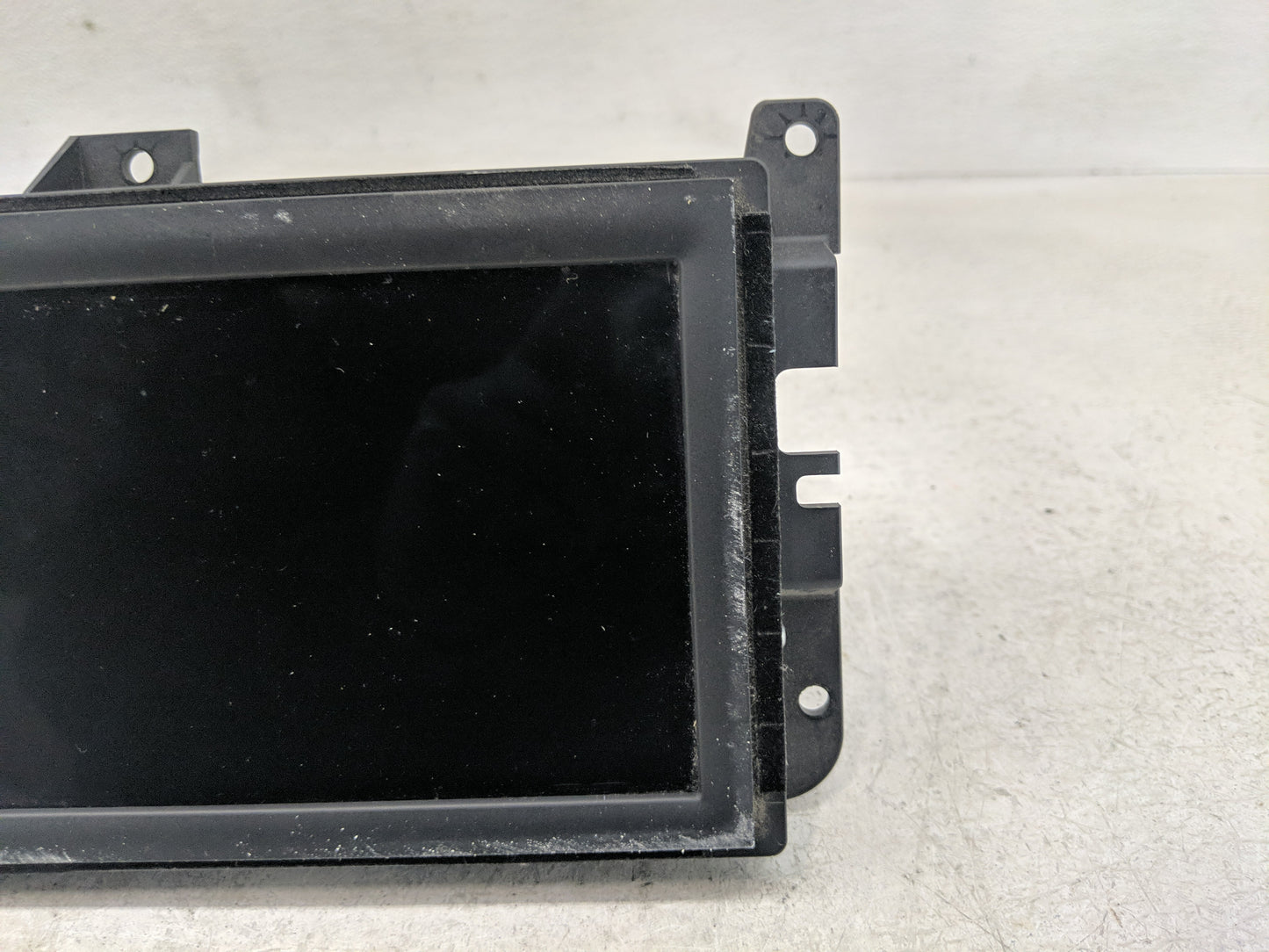 2020 Chrysler Voyager Information Display Screen - Oemusedautoparts1.com