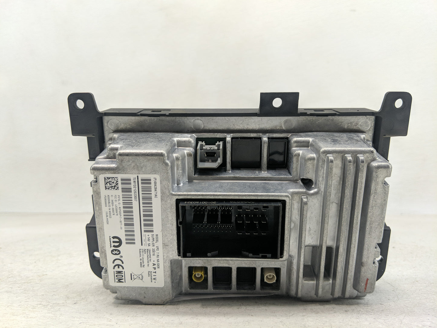 2020 Chrysler Voyager Information Display Screen - Oemusedautoparts1.com