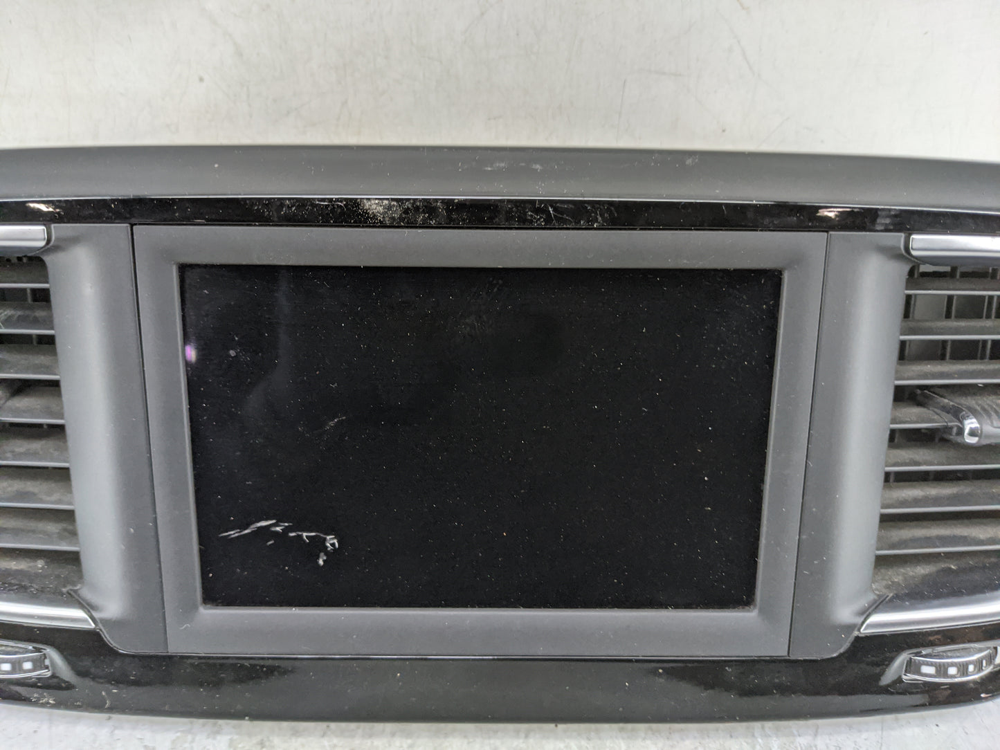 2020 Chrysler Voyager Radio AM FM Cd Player Receiver Replacement P/N:68428471AC Fits OEM Used Auto Parts - Oemusedautoparts1
