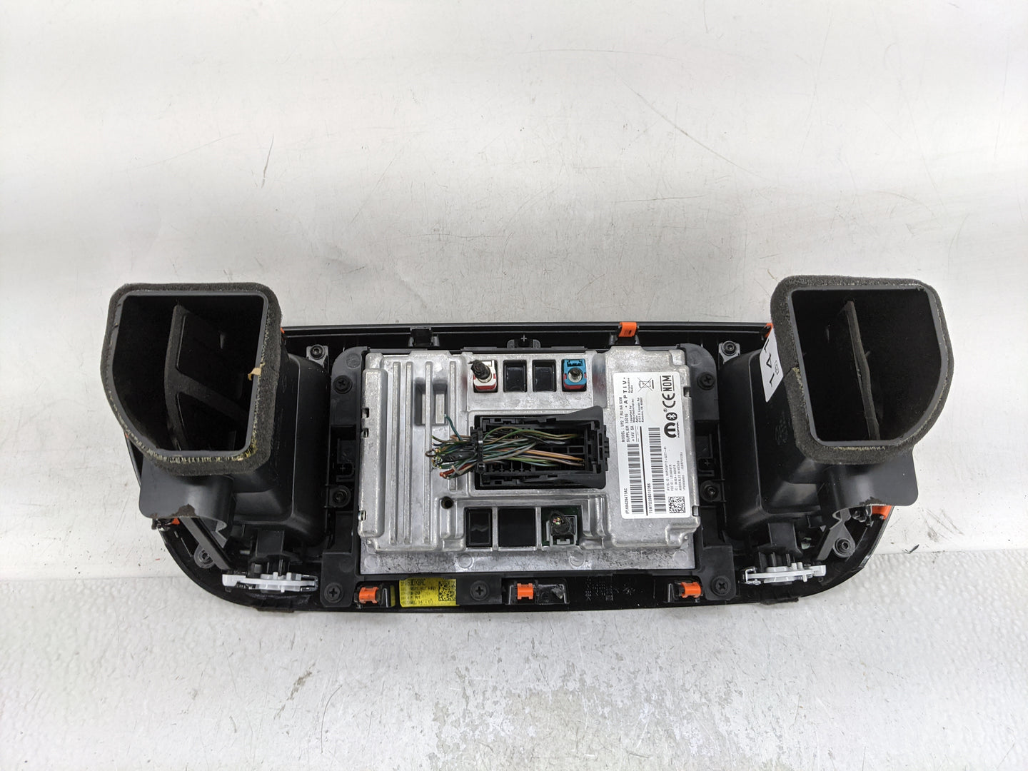 2020 Chrysler Voyager Radio AM FM Cd Player Receiver Replacement P/N:68428471AC Fits OEM Used Auto Parts - Oemusedautoparts1