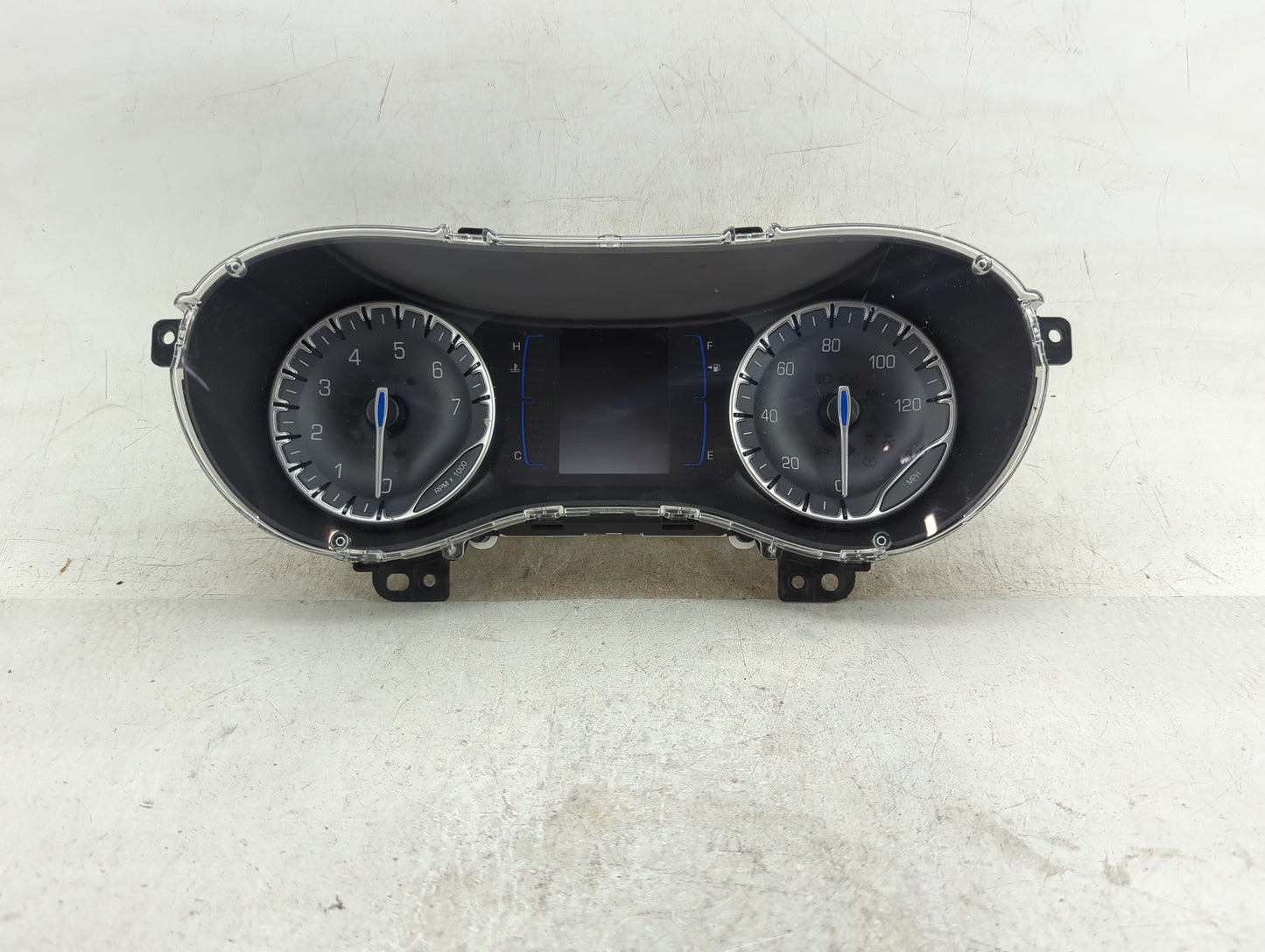 2020 Chrysler Voyager Instrument Cluster Speedometer Gauges P/N:68436235AD CR-0046-301-MR-CDAD Fits OEM Used Auto Parts - Oe