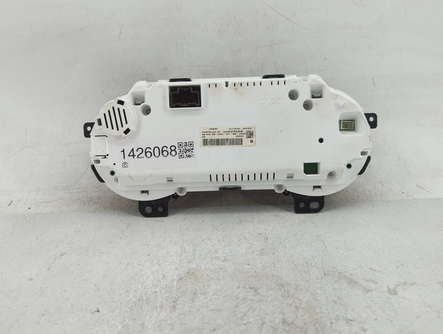 2020 Chrysler Voyager Instrument Cluster Speedometer Gauges P/N:68436235AD CR-0046-301-MR-CDAD Fits OEM Used Auto Parts - Oe