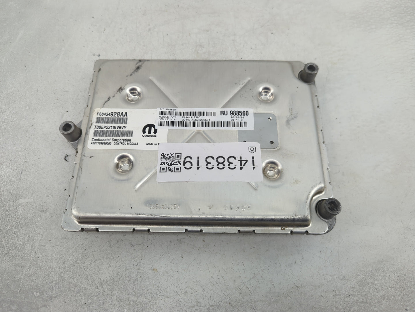 2020 Chrysler Voyager PCM Engine Control Computer ECU ECM PCU OEM P/N:P68434928AA T00EP2210IV6VY Fits Fits 2018 2019 OEM Use