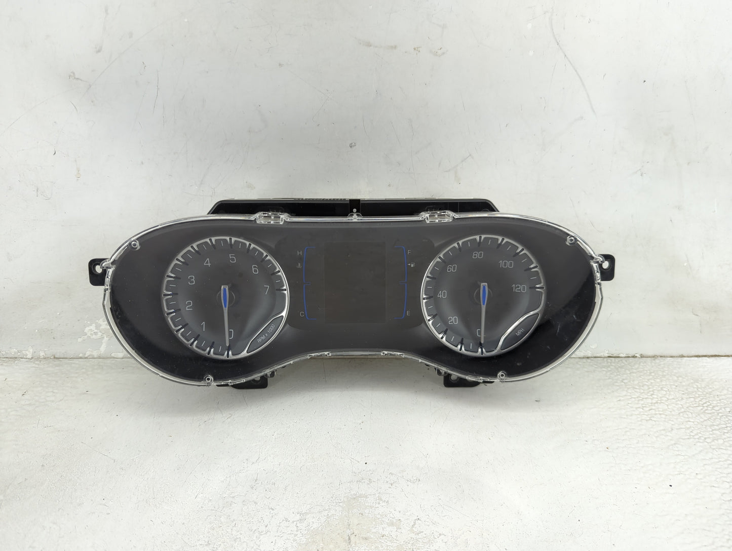 2020 Chrysler Voyager Instrument Cluster Speedometer Gauges P/N:68436235AD CR-0046-301-MR-CDAD Miles:157K Fits OEM Used Auto