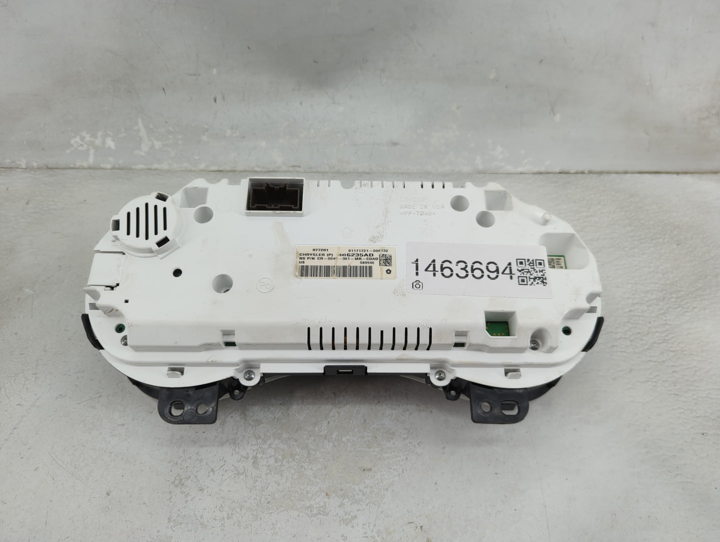 2020 Chrysler Voyager Instrument Cluster Speedometer Gauges P/N:68436235AD CR-0046-301-MR-CDAD Miles:157K Fits OEM Used Auto