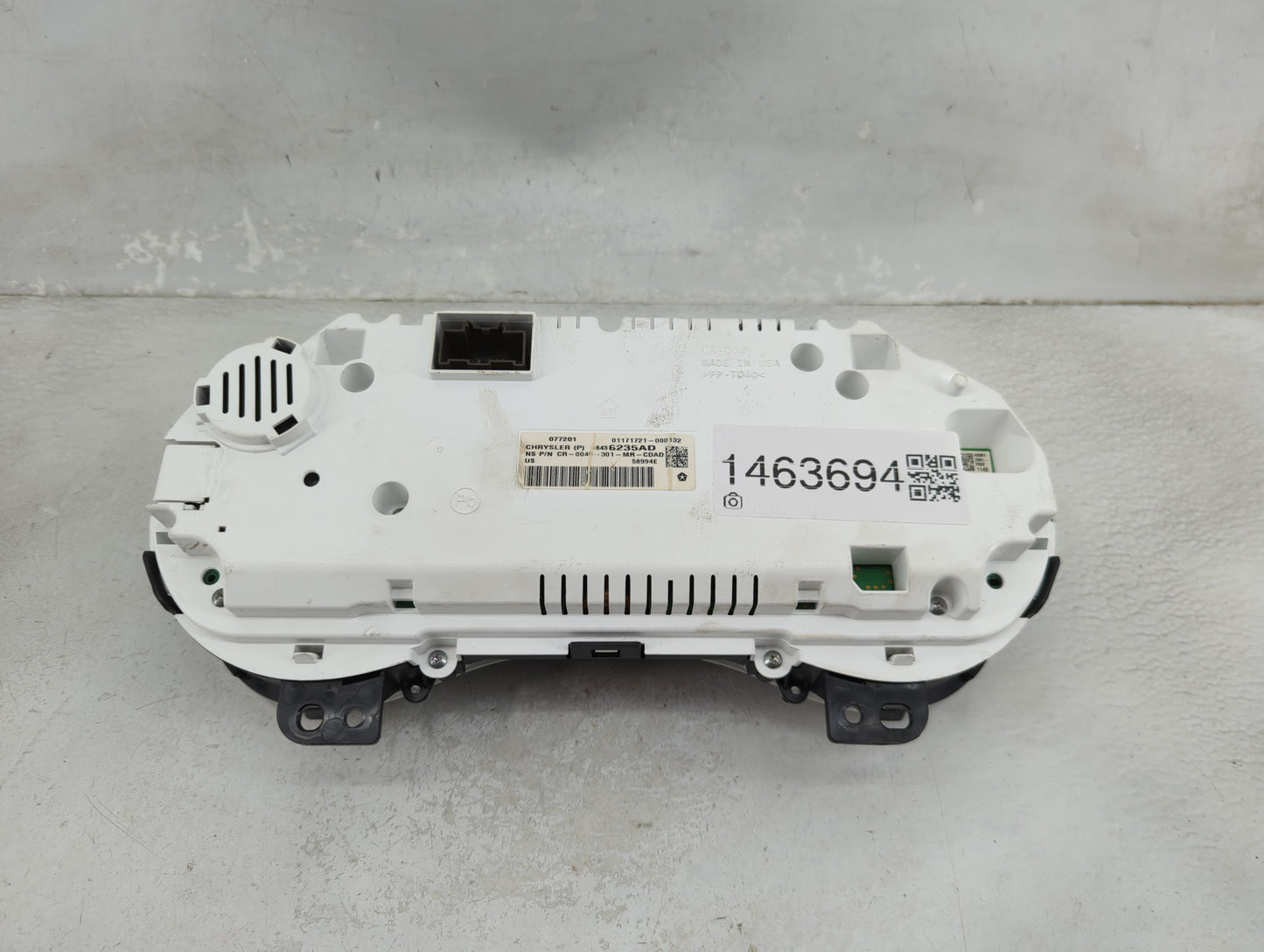 2020 Chrysler Voyager Instrument Cluster Speedometer Gauges P/N:68436235AD CR-0046-301-MR-CDAD Miles:157K Fits OEM Used Auto
