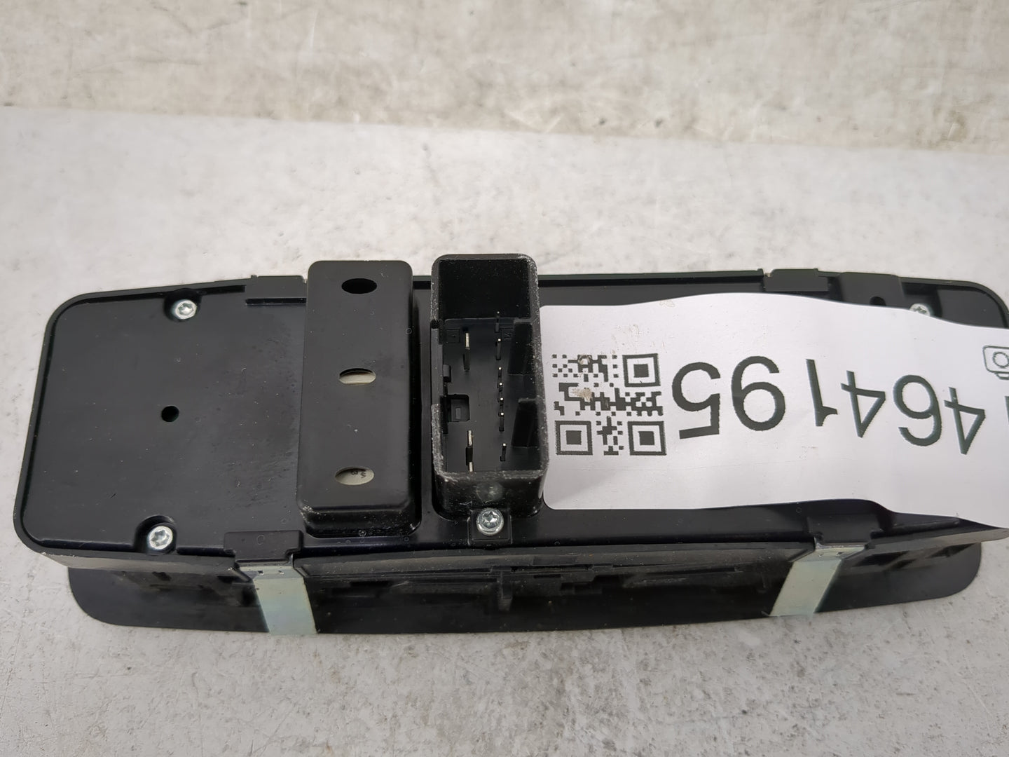 2020-2022 Chrysler Voyager Master Power Window Switch Replacement Driver Side Left P/N:10123670 Fits OEM Used Auto Parts - O