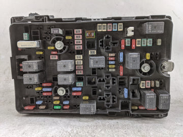 2020 Chrysler Voyager Fusebox Fuse Box Relay Module Tipm