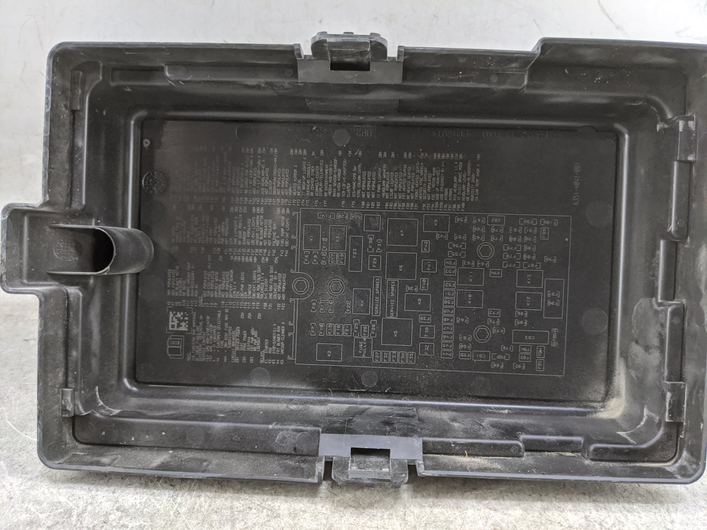 2020 Chrysler Voyager Fusebox Fuse Box Relay Module Tipm - Oemusedautoparts1.com