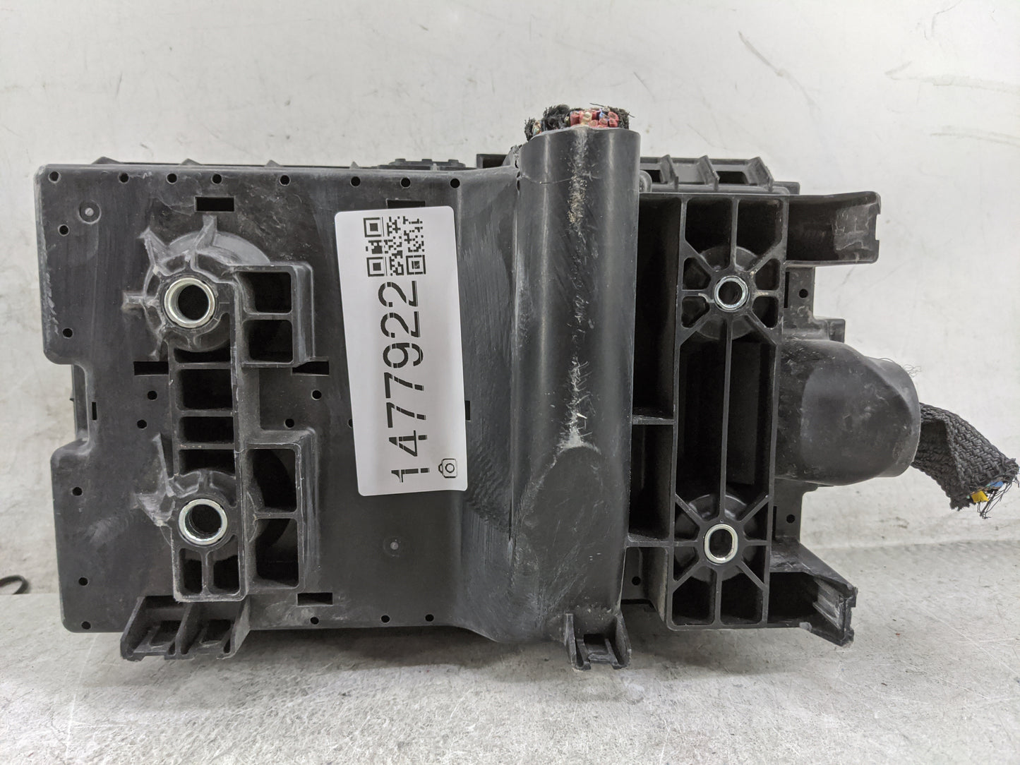 2020 Chrysler Voyager Fusebox Fuse Box Relay Module Tipm - Oemusedautoparts1.com