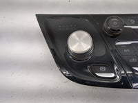2020 Chrysler Voyager Climate Control Module Temperature AC/Heater Replacement P/N:P6UX651X8AA Fits OEM Used Auto Parts - Oe