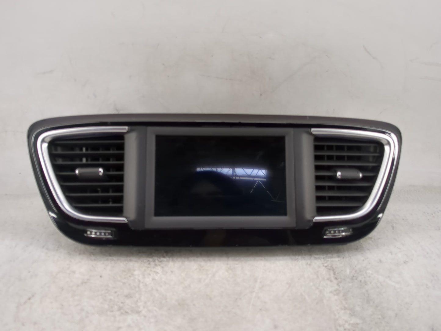 2020-2021 Chrysler Voyager Information Display Screen 1483079 - Oemusedautoparts1.com