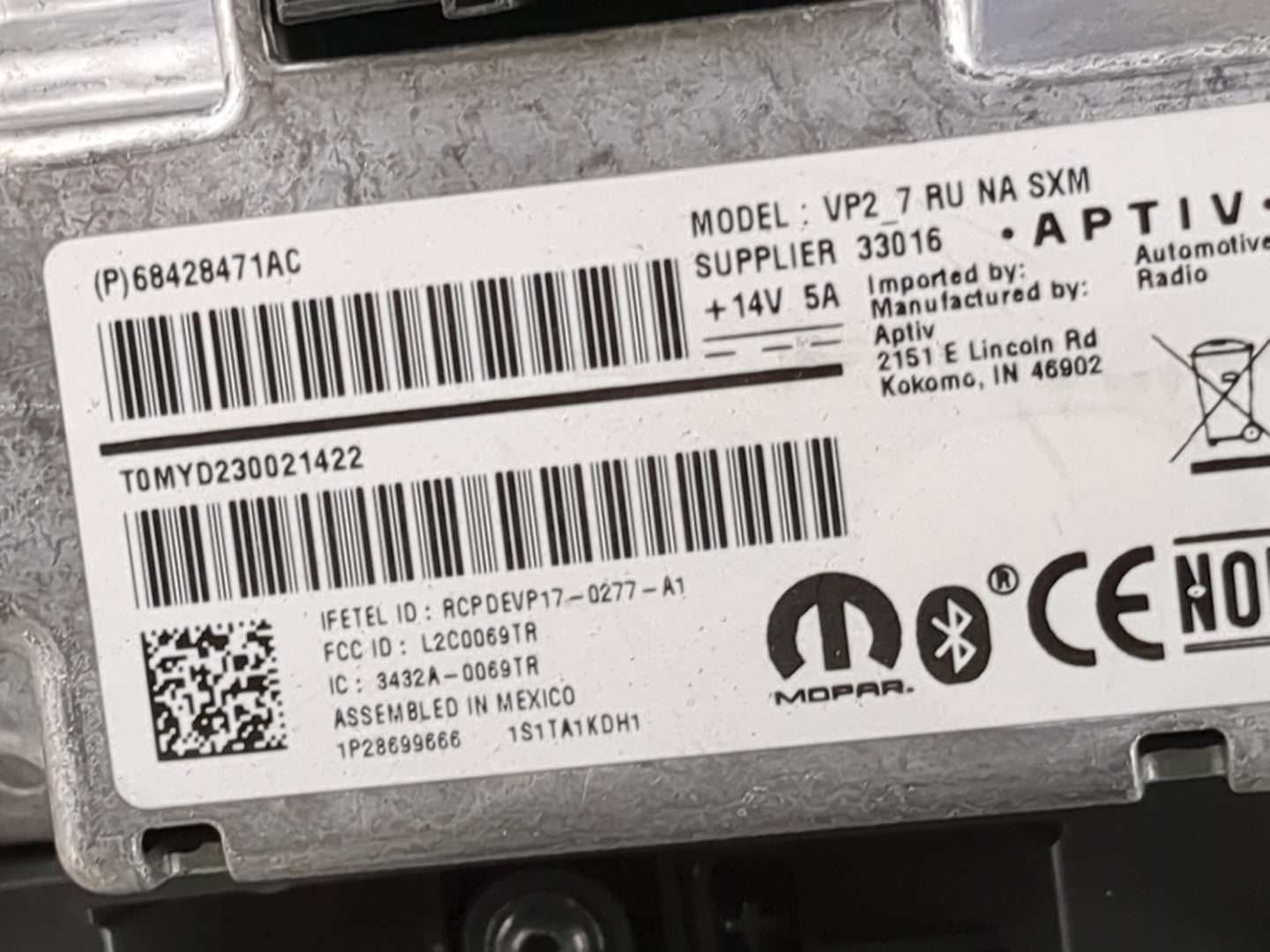 2020-2021 Chrysler Voyager Information Display Screen 1483079 - Oemusedautoparts1.com