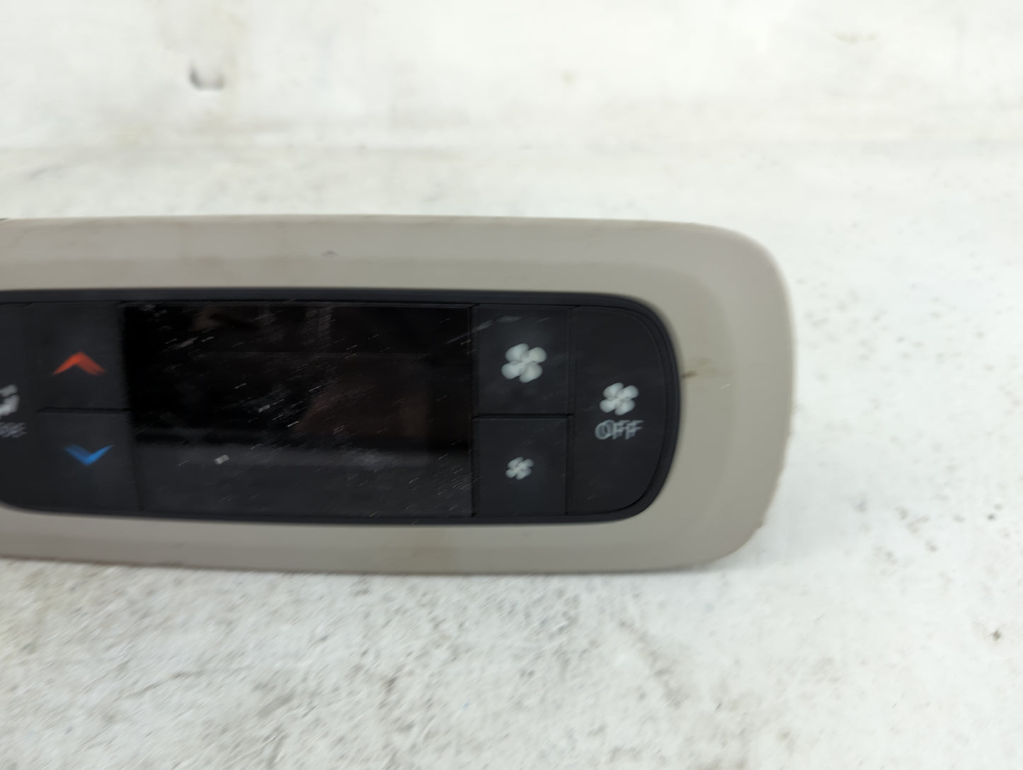 2020-2022 Chrysler Voyager Climate Control Module Temperature AC/Heater Replacement P/N:P6WL29PD2AA T245910348 Fits OEM Used
