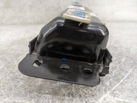 2020-2022 Chrysler Voyager Air Bag Passenger Right Knee OEM P/N:P68186539AF TNEKB347920937 Fits Fits 2017 2018 2019 2020 202