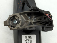 2020 Chrysler Voyager Interior Rear View Mirror Replacement OEM P/N:E11048417 Fits Fits 2018 2019 2021 2022 OEM Used Auto Pa