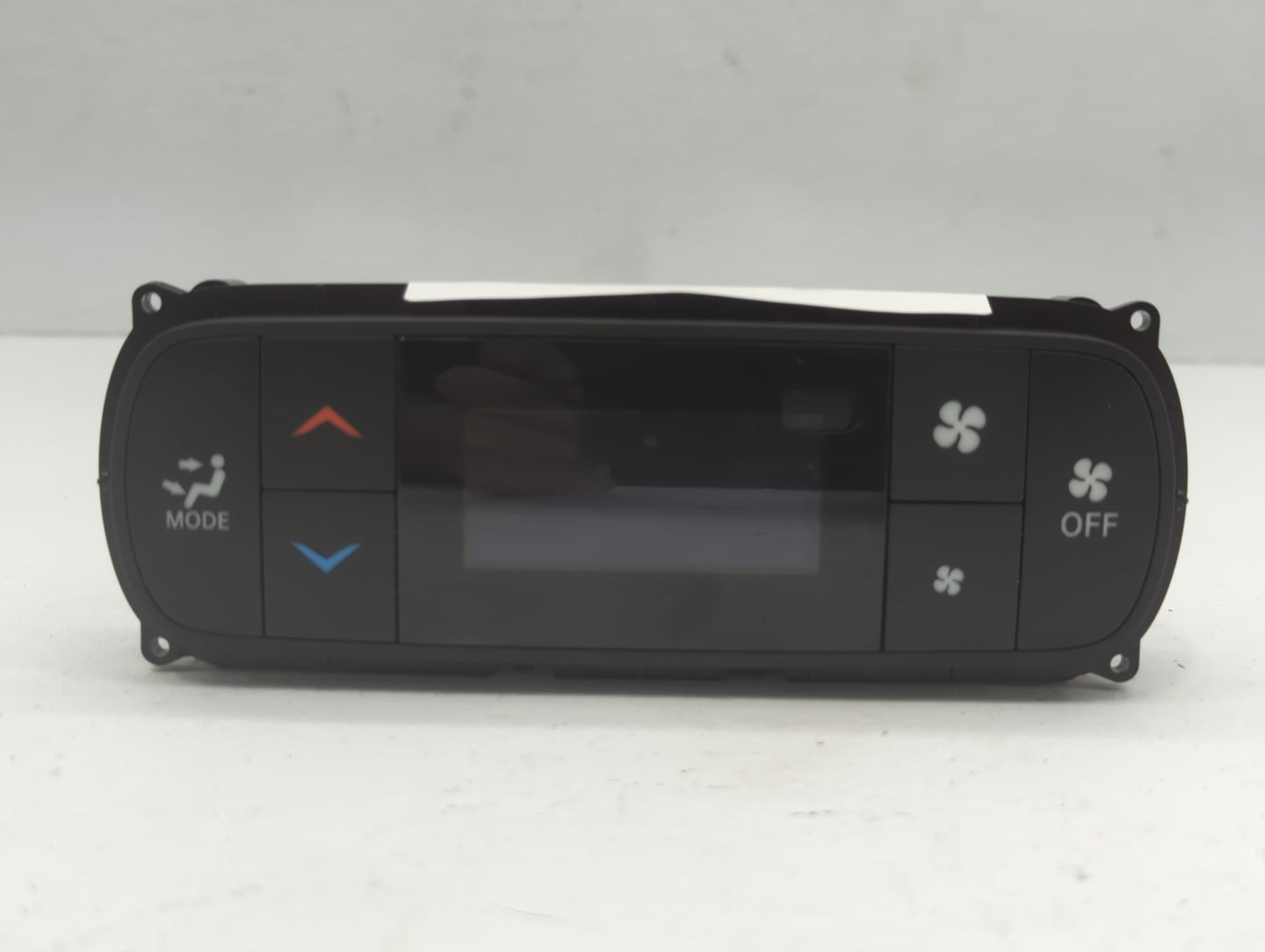 2020-2022 Chrysler Voyager Climate Control Module Temperature AC/Heater Replacement P/N:P6WL29PD2AA Fits Fits 2020 2021 2022