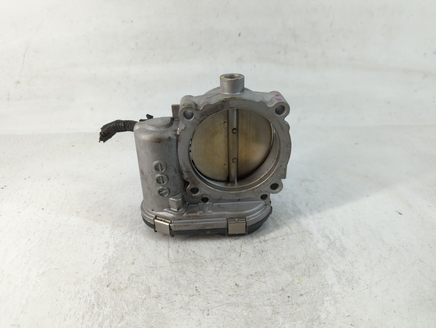 2020-2022 Chrysler Voyager Throttle Body P/N:20230718 677012 Fits Fits 2011 2012 2013 2014 2015 2016 2017 2018 2019 2020 202