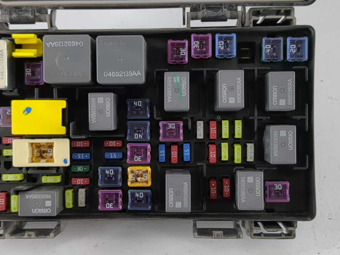 Dodge Caravan Fusebox Fuse Box Relay Module Tipm 68239606aa - Oemusedautoparts1.com