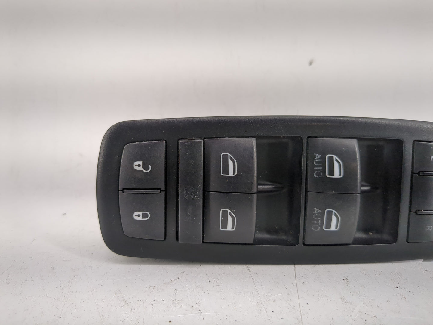 2020 Dodge Caravan Master Power Window Switch Replacement Driver Side Left P/N:68110871AA Fits OEM Used Auto Parts - Oemused