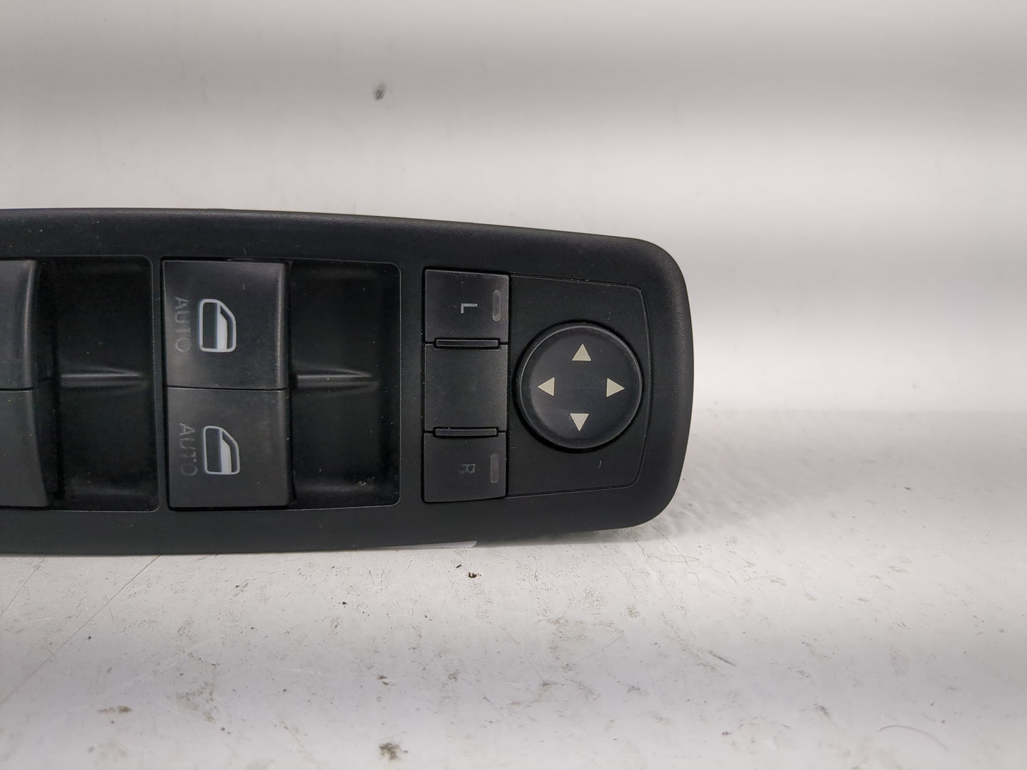 2020 Dodge Caravan Master Power Window Switch Replacement Driver Side Left P/N:68110871AA Fits OEM Used Auto Parts - Oemused