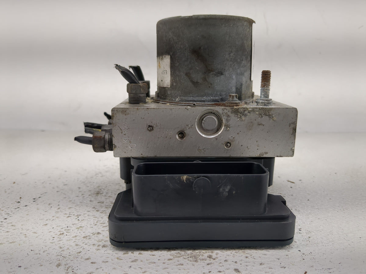 2020 Dodge Caravan Anti-Lock Brake ABS Pump Module Actuator OEM P/N:68183803AC Fits Fits 2015 2016 2017 2018 2019 OEM Used A