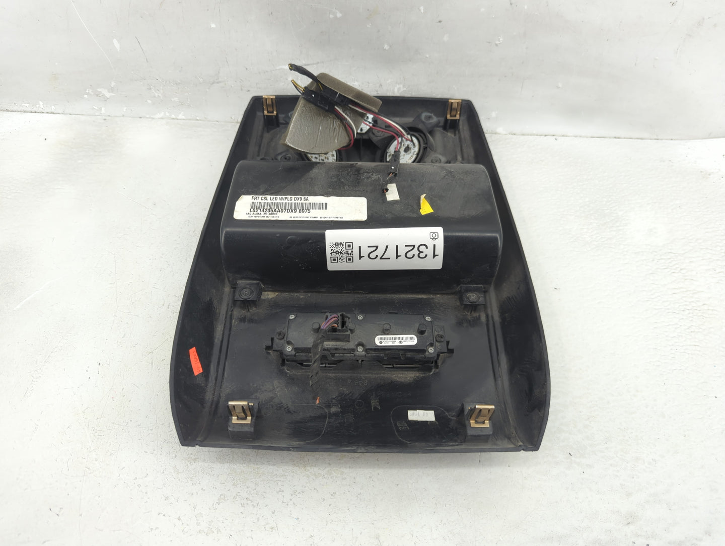 2020 Dodge Caravan Overhead Roof Console - Oemusedautoparts1.com