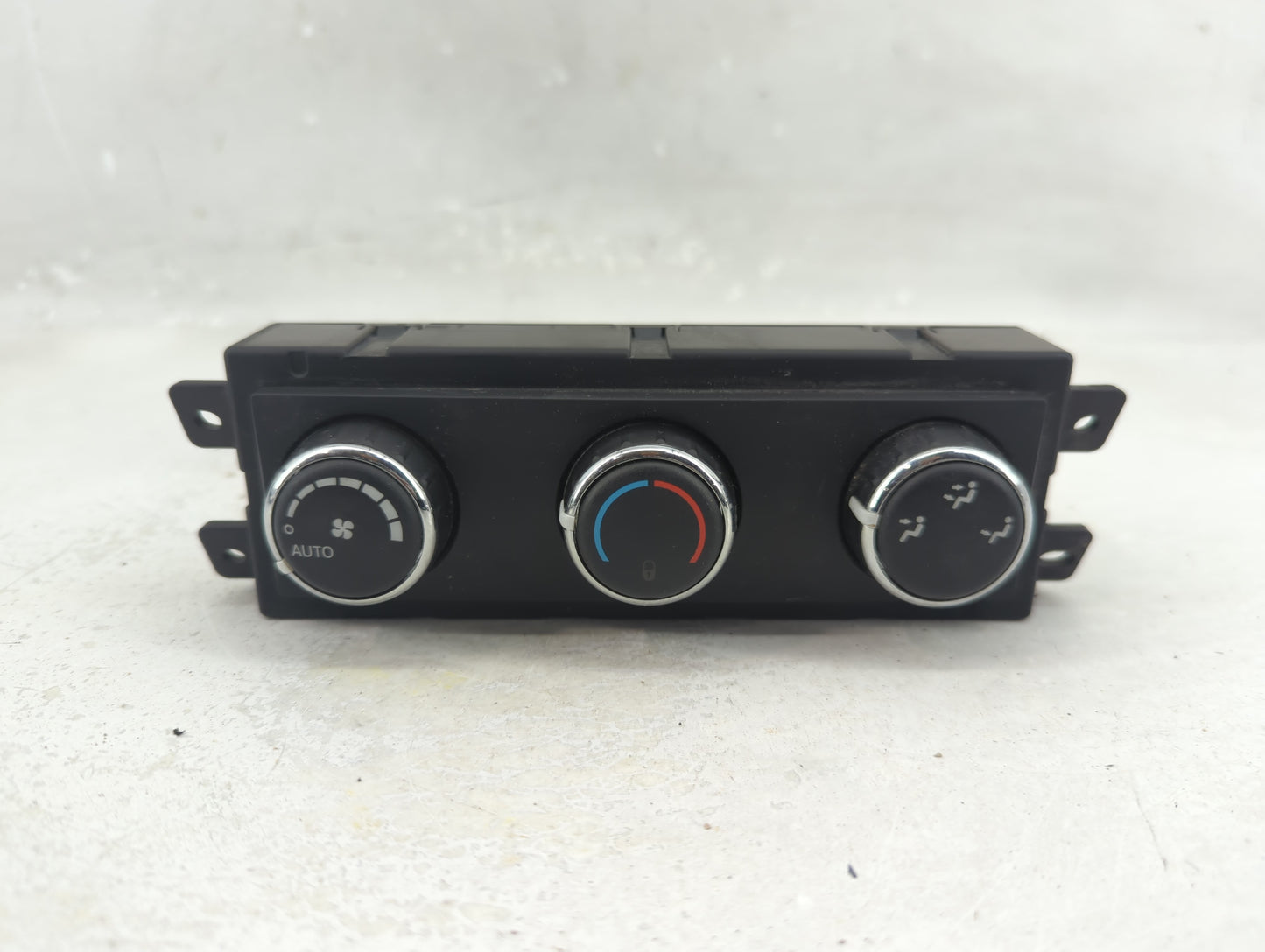 2020 Dodge Caravan Climate Control Module Temperature AC/Heater Replacement P/N:P55111240AI Fits OEM Used Auto Parts - Oemus