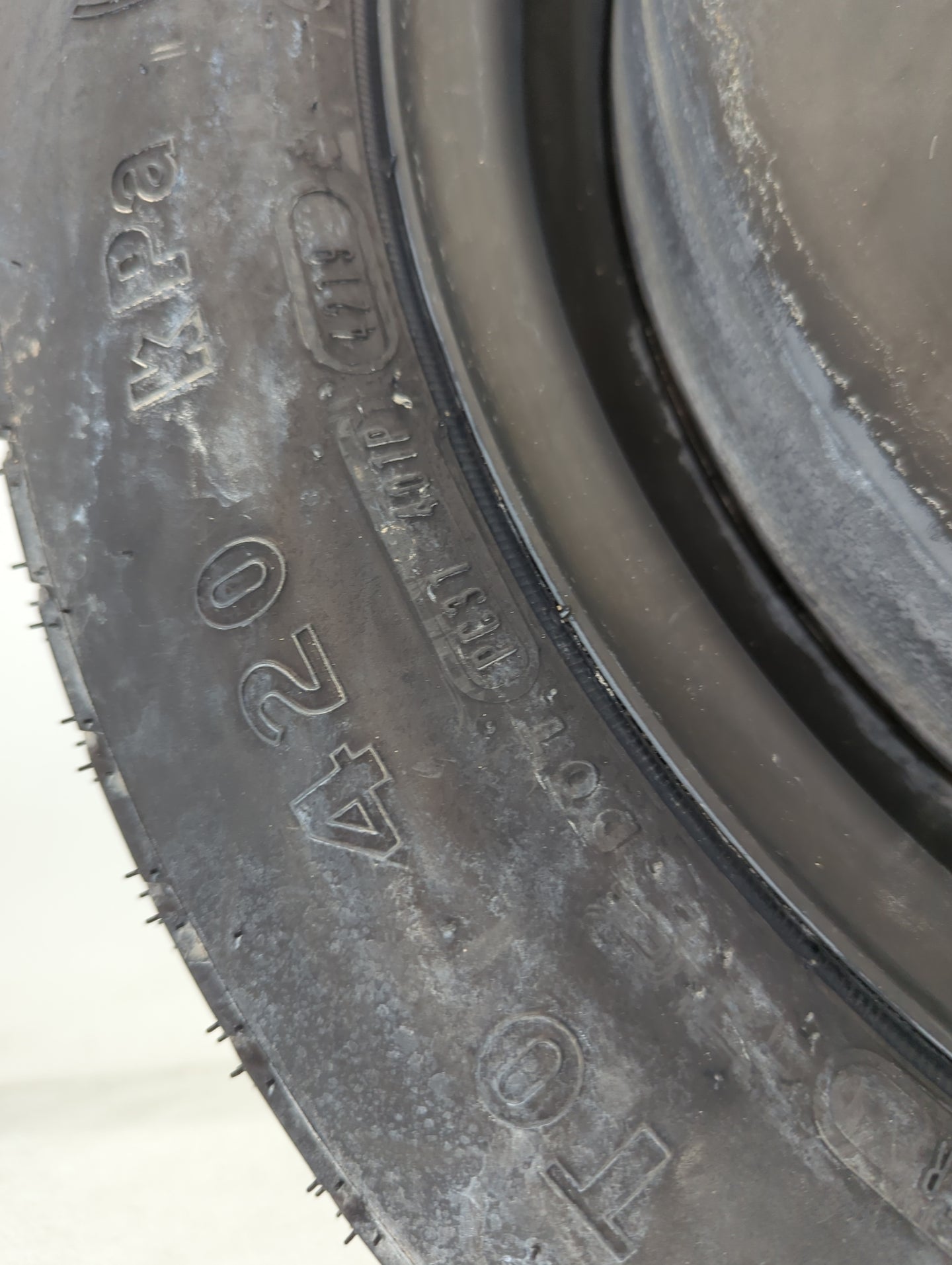 Dodge Caravan Spare Donut Tire Wheel Rim Oem - Oemusedautoparts1.com