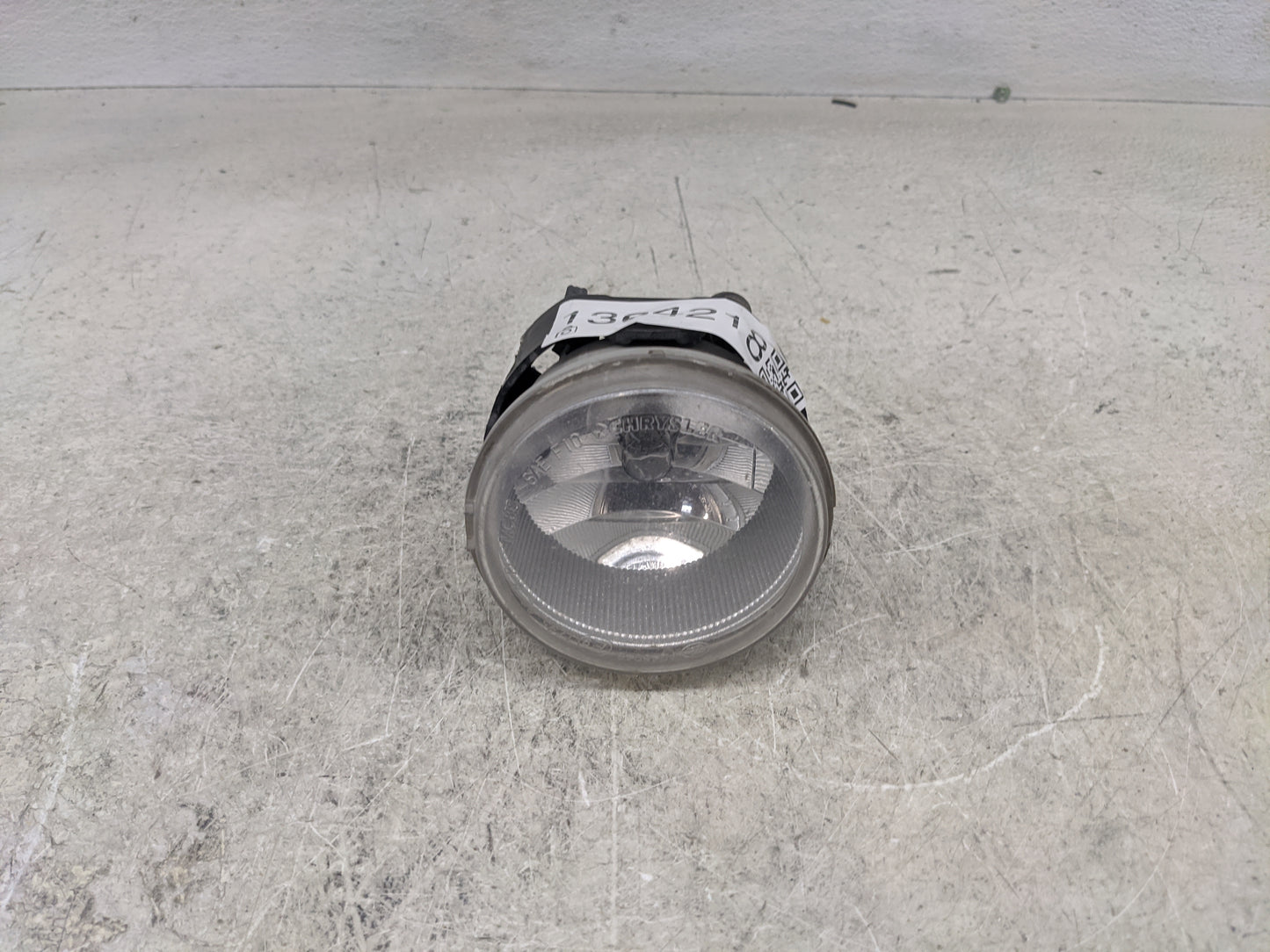 Dodge Caravan Driver Left Oem Fog Light Lamp - Oemusedautoparts1.com