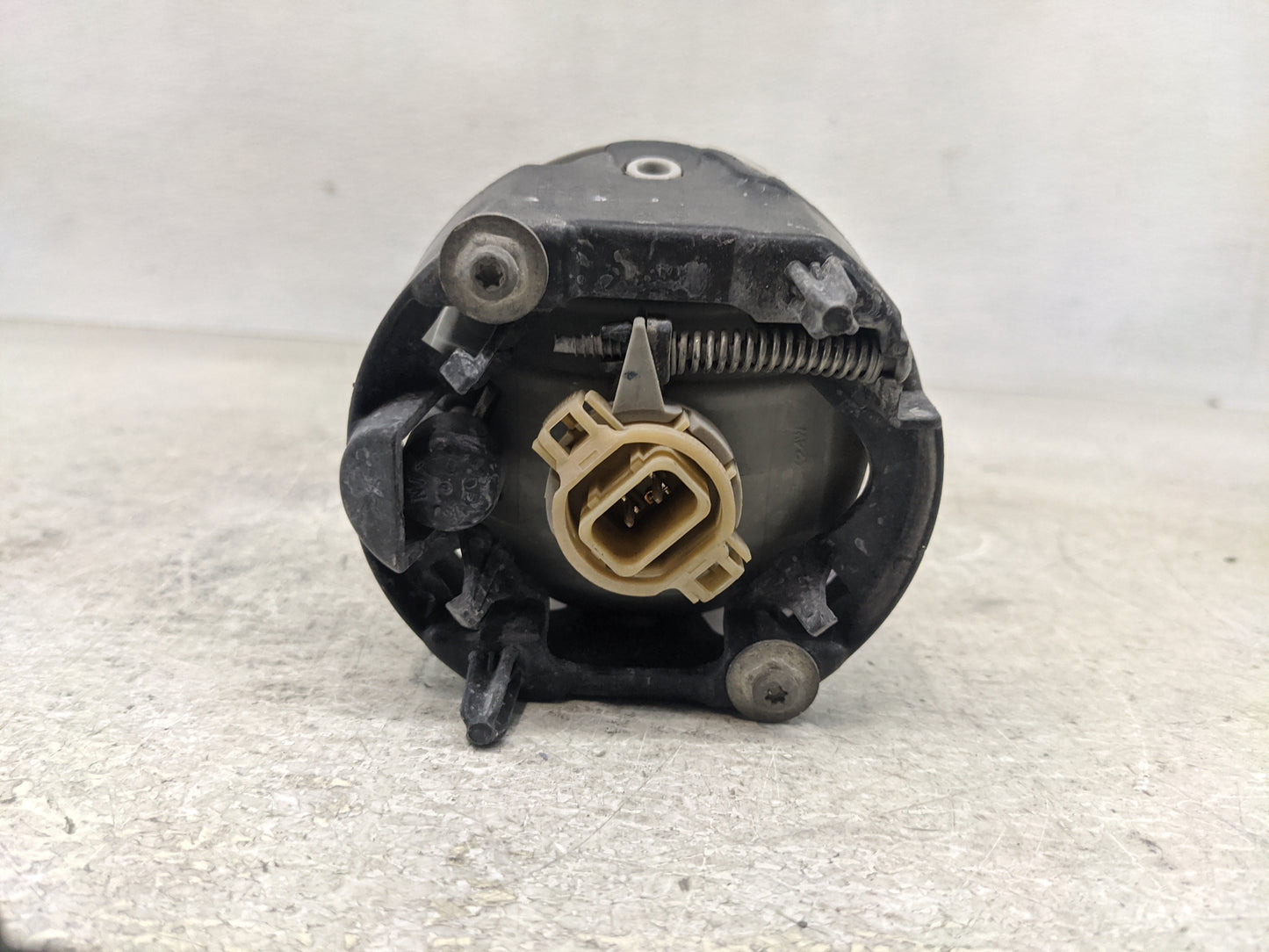 Dodge Caravan Driver Left Oem Fog Light Lamp - Oemusedautoparts1.com