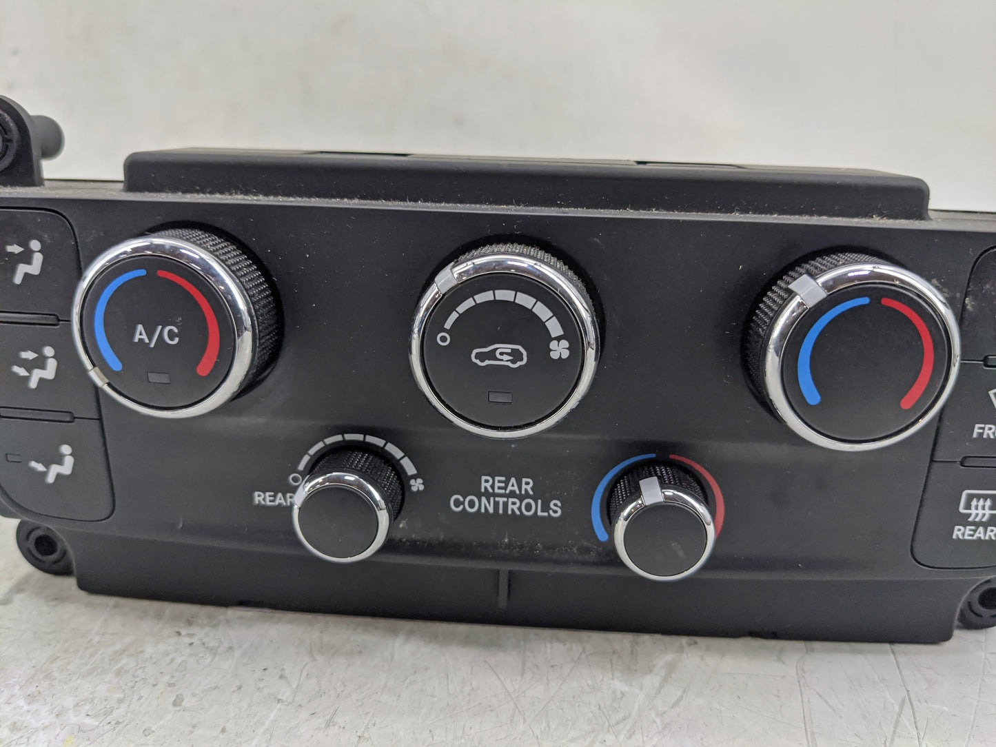 2020 Dodge Caravan Climate Control Module Temperature AC/Heater Replacement P/N:P55111240AJ P55111240AI Fits OEM Used Auto P