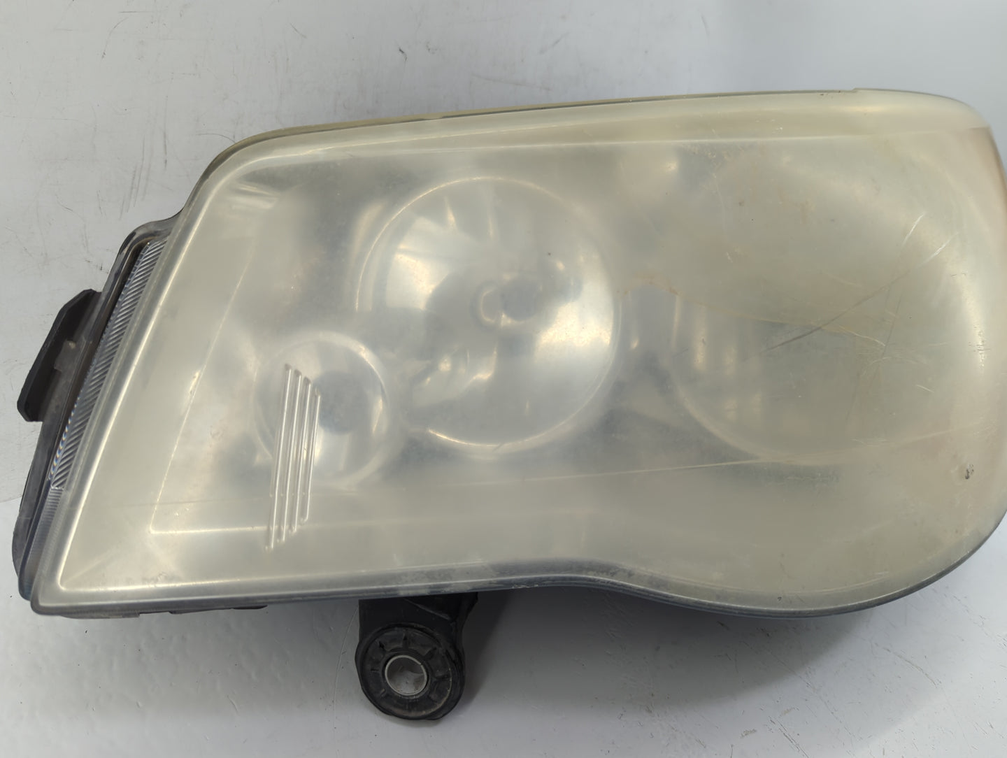 Dodge Caravan Driver Left Oem Head Light Headlight Lamp - Oemusedautoparts1.com
