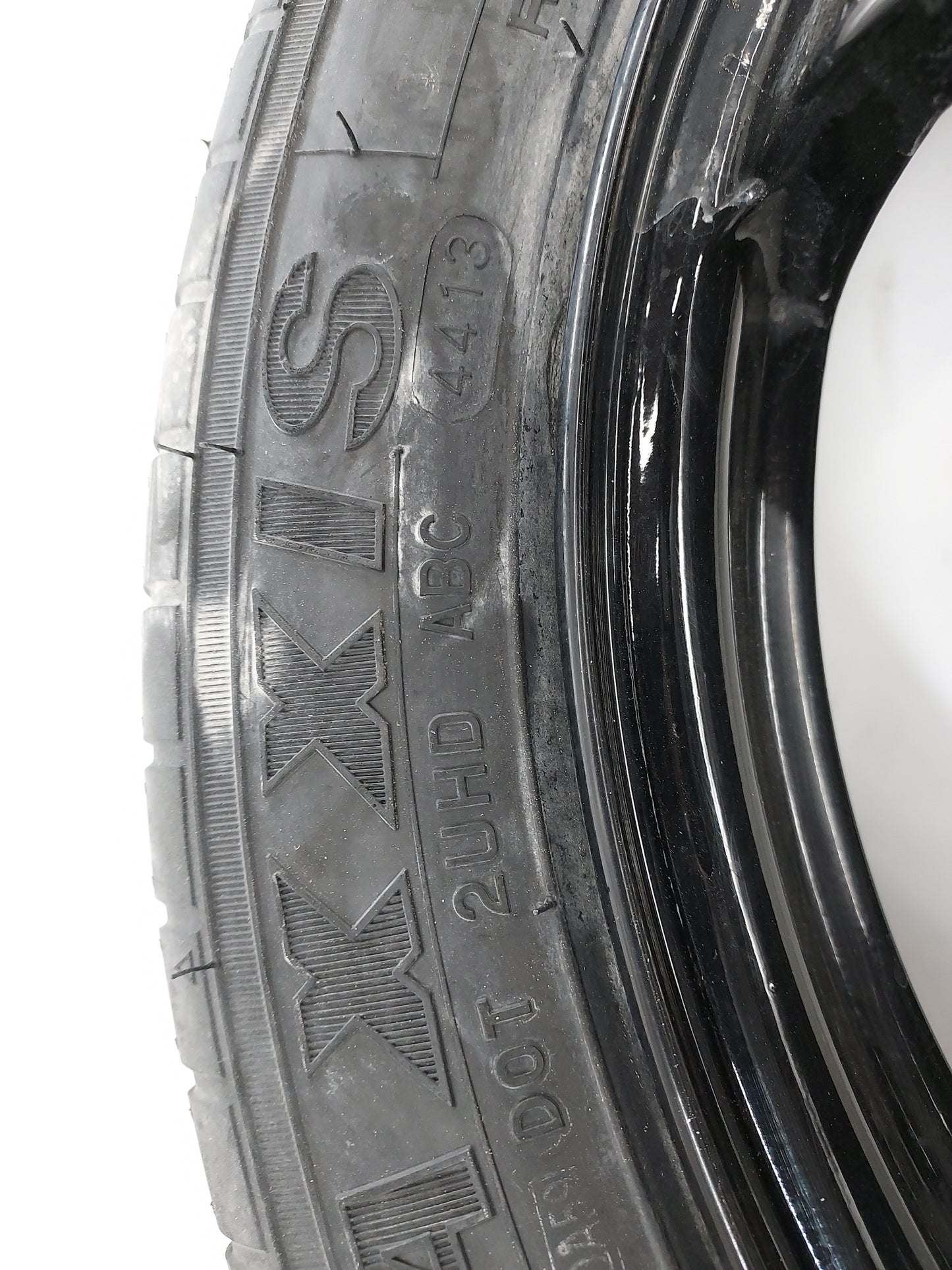 Dodge Caravan Spare Donut Tire Wheel Rim Oem 1420782 - Oemusedautoparts1.com