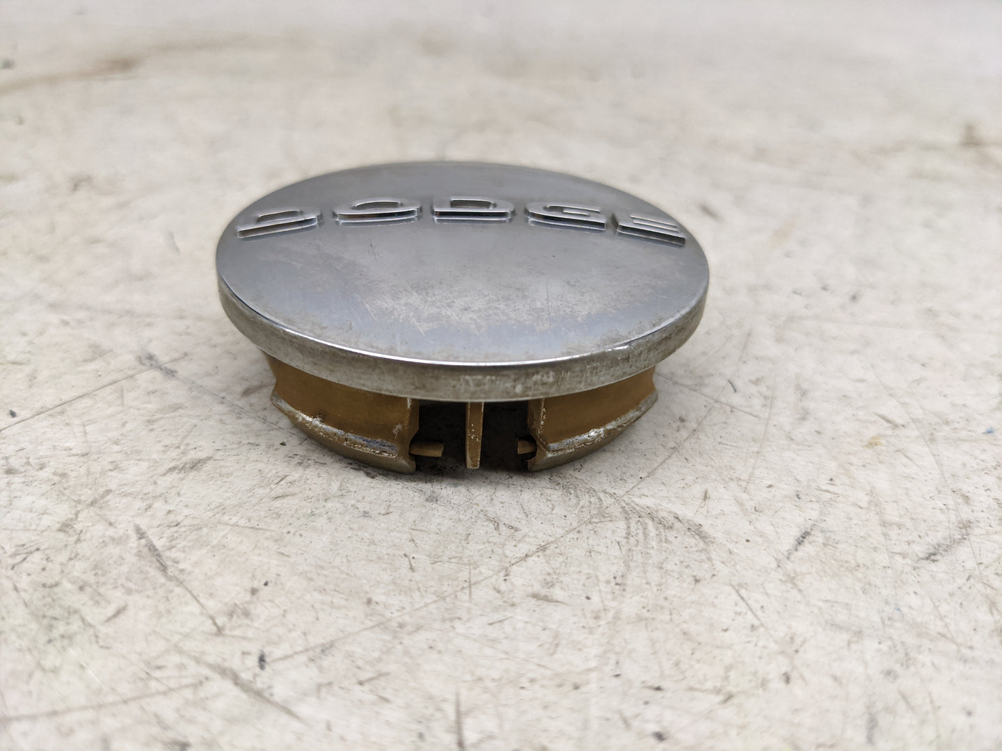2020 Dodge Caravan Rim Wheel Center Cap Chrome - Oemusedautoparts1.com